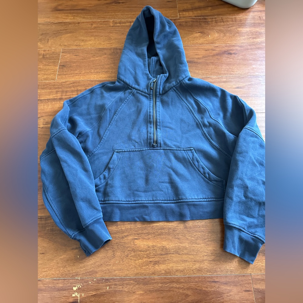 Women’s Lululemon Oversized Half Zip Hoodie in Navy Blue. Size XL/XXL.